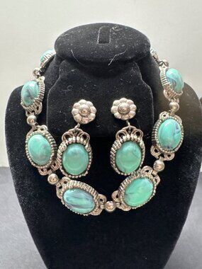 Vintage Silver & Howlite Turquoise Necklace & Clip-On Earrings Set Floral Design